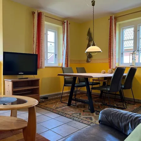 Strandstrasse Eg Apartman *